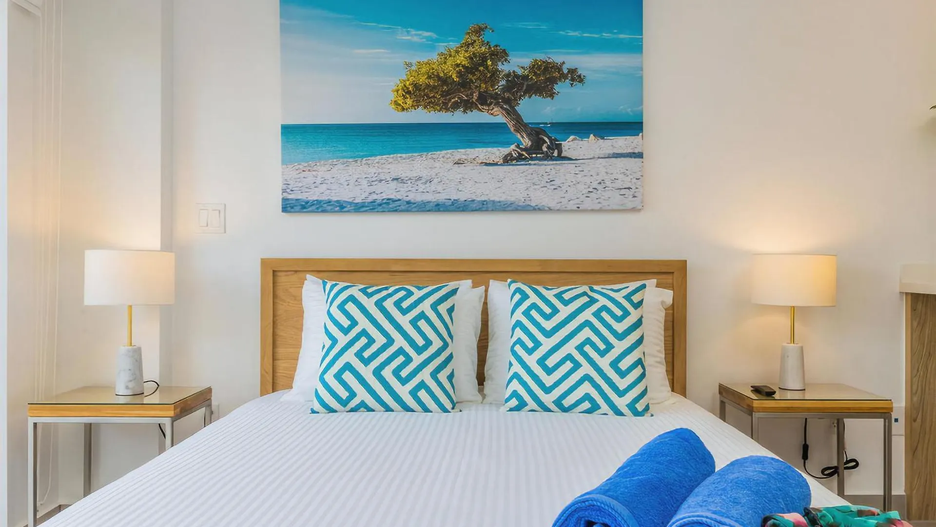 Studio With Harbor View Near Where U Want To Be Oranjestad Aruba